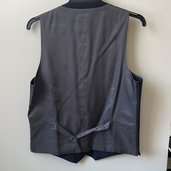 NWT Egara Vest Mens medium - Picture 5 of 8